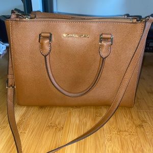 Michael Kors purse